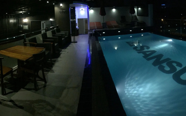 Sansu Hotel