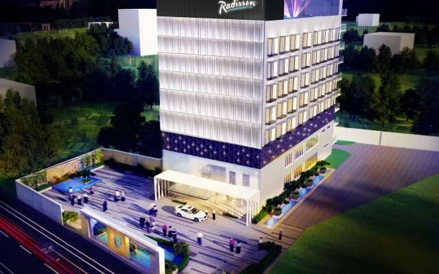 Radisson Lucknow City Center