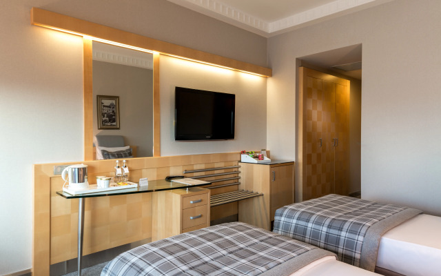 Aktif Metropolitan Otel