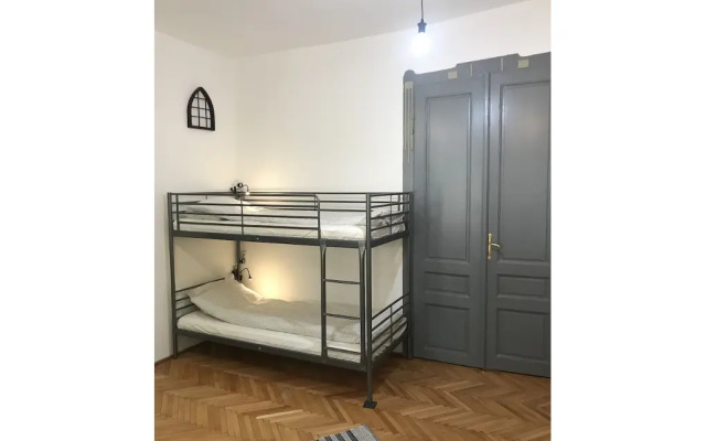 Passpartout Hostel