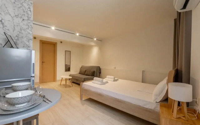 Athens Plaka Family Suites