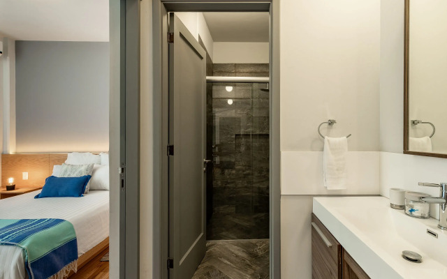 Casai Gorgeous Modern Apt in Condesa w Terrace