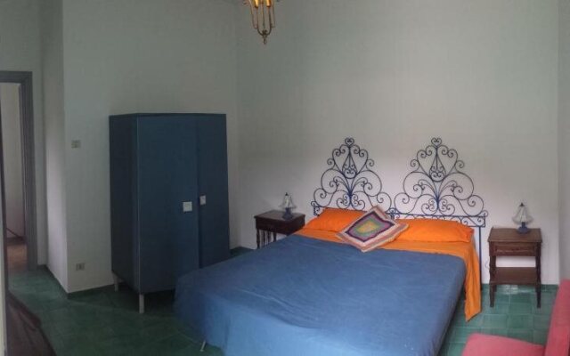 Villa LInnominata BB and Holiday Home