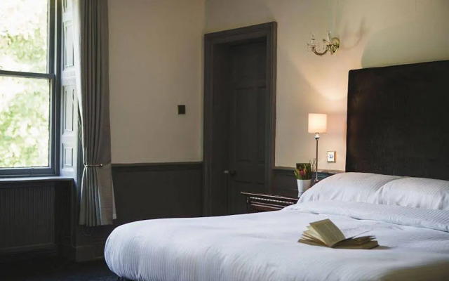 Sparth House Hotel