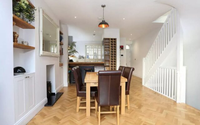Luxury 3 Bed Town House in Angel