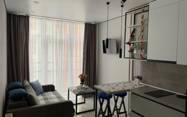 MAKSIM Modern Apartment