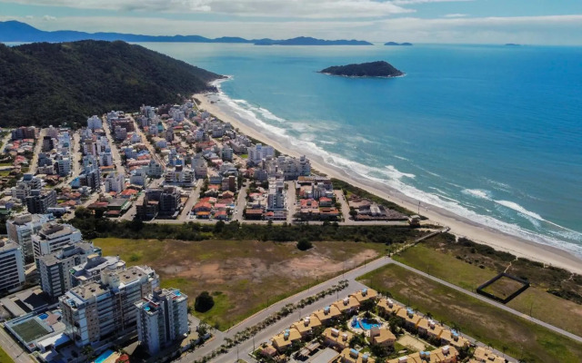 Infinito - Cobertura Frente Mar com Piscina