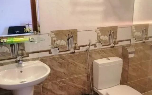 Hoang Tuan Hotel
