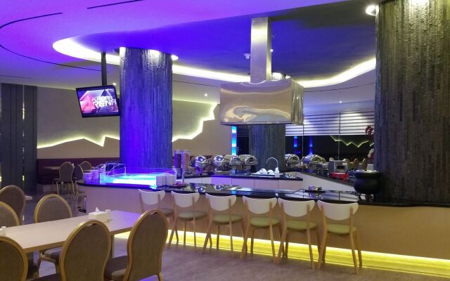 89 Hotel