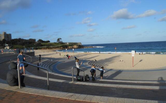 PodBed Coogee Beachside - Hostel