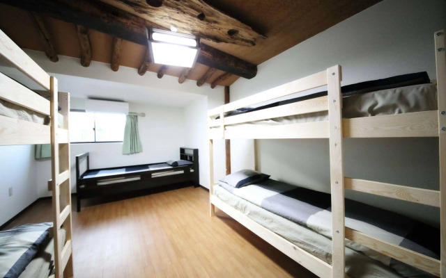 Tokyo House Inn