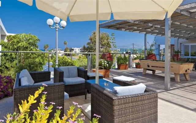 Hotel Koukouras-Lia Apartments