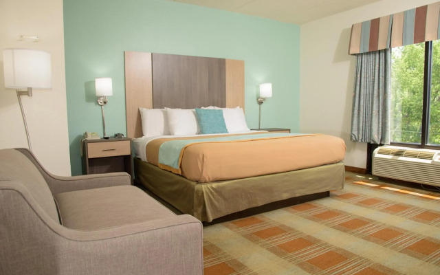 Pigeon River Inn
