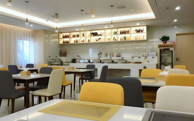 VX Hefei Lianhua Road Hotel