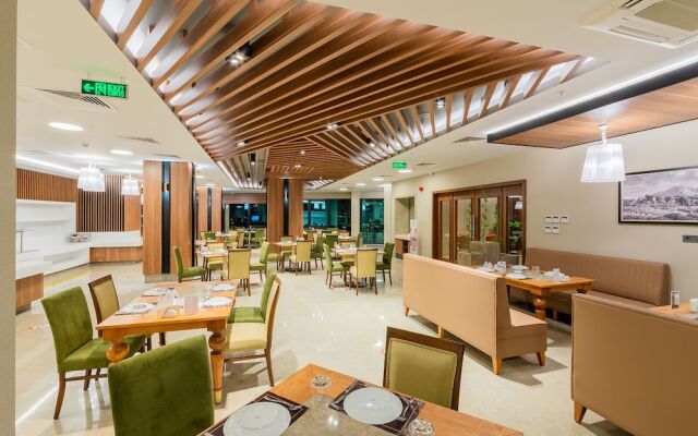 Artes Hotel