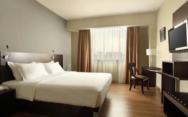 Oakwood Hotel & Apartments Taman Mini Jakarta