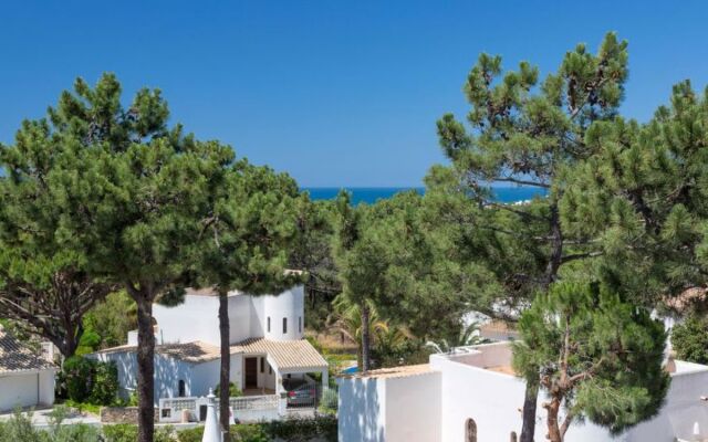 V2 GARRaO 650M FROM THE BEACH