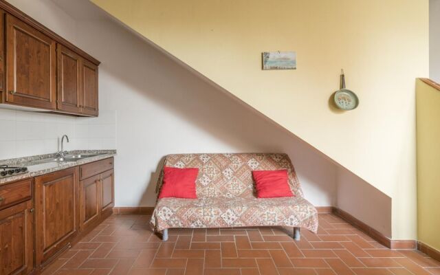 Splendid Villa in Montespertoli With Swimming Pool, Garden