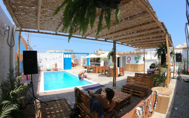 Surfari Punta Rocas
