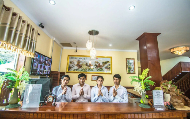 Kaorm Hotel