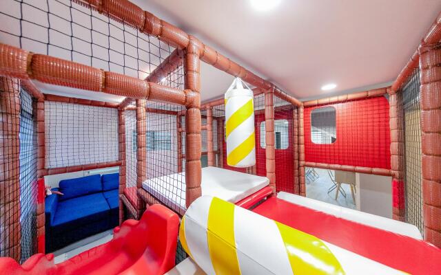 Gyeongju Fantasy Kids Poolvilla