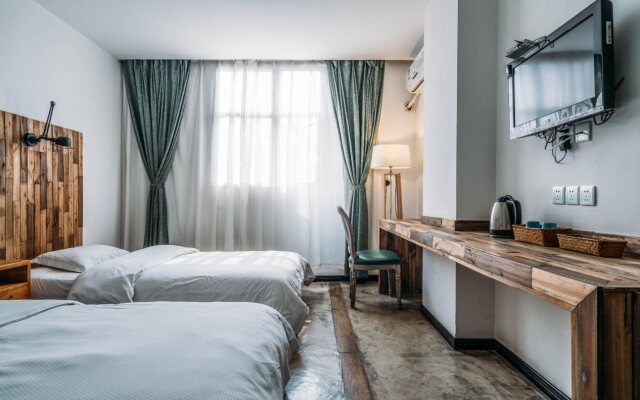 Chengdu Sonderia Hostel&Bar-Lazybones