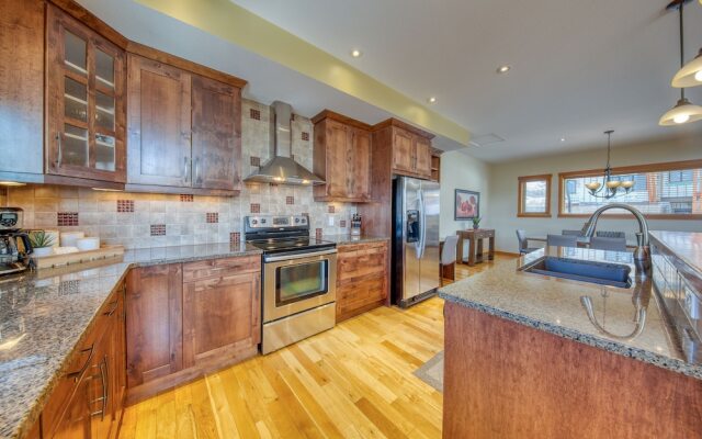 Fairmont Creek Property Rentals The Residences