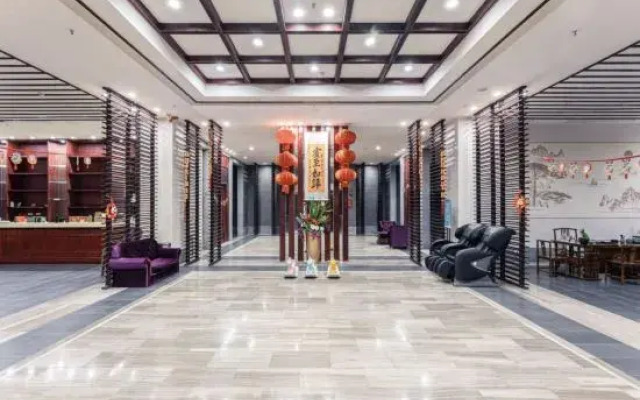 Huasheng  Hotel