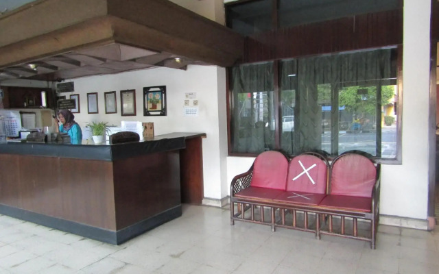 Hotel Bakti