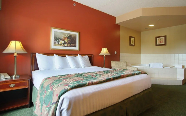 Hotel Mead Resorts & Conventions Center