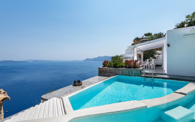 Andronis Luxury Suites