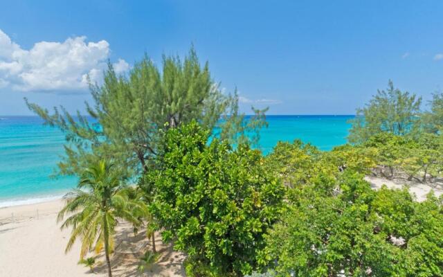 Sea Breeze, Grand Cayman