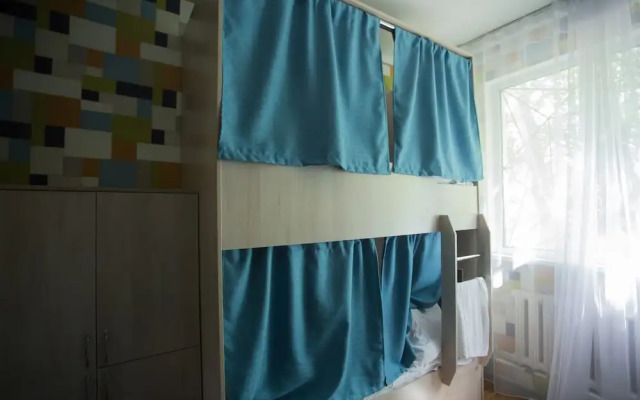 Hostel Eleon