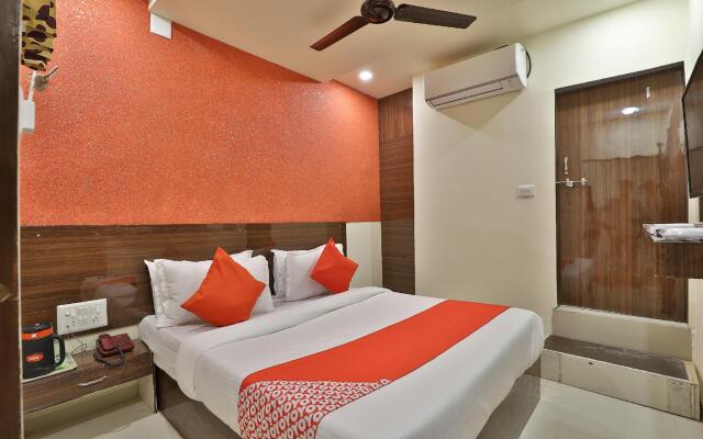 OYO 42047 Hotel Skyland