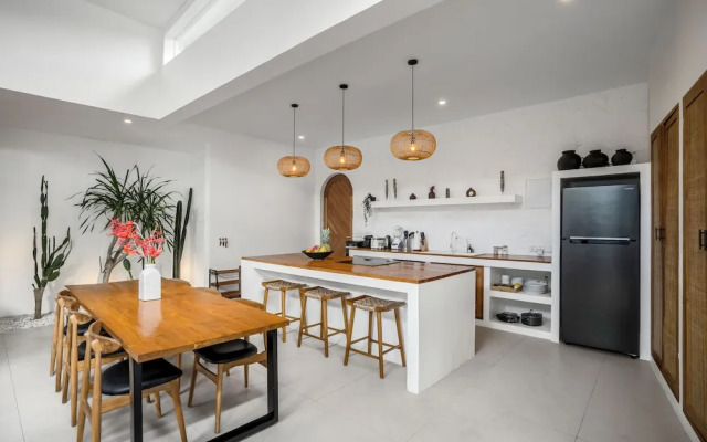 Villa Barsa by Alfred in Bali
