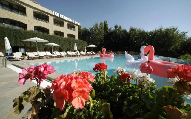 Terre Brune Hotel