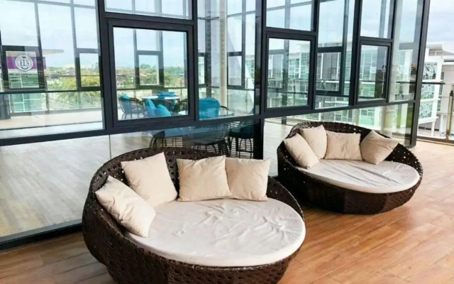 Quality Hotel & Suites Montreal East