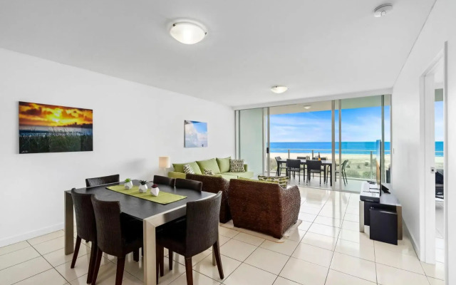Kirra Surf Apartments