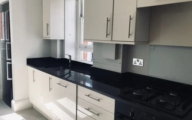 The Mayfair Oxford Street Apartment