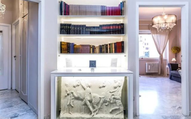 White Apartment San Pietro