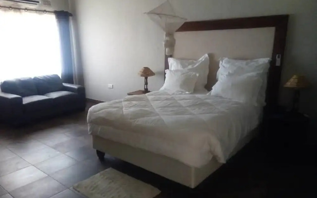 Pakali Lodges