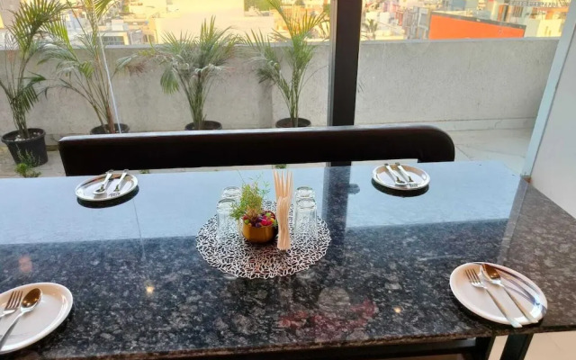 Hotel Maple Residence