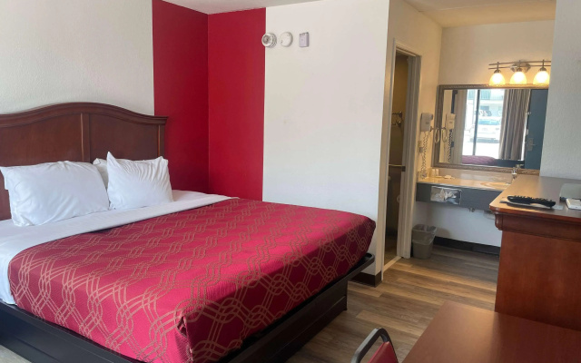 Ramada by Wyndham Branson Theatre District