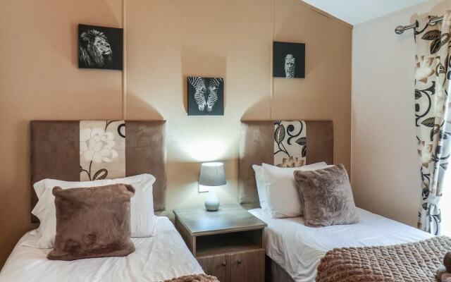 Evergreen Pines Cayton Bay Holiday Park