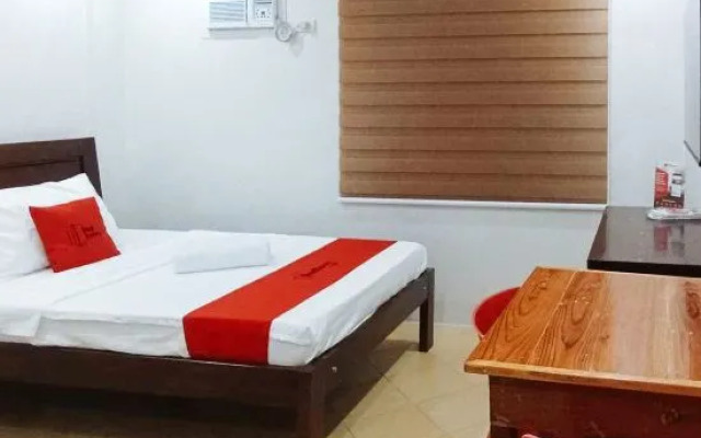 RedDoorz @ David's Travellers Inn Cavite