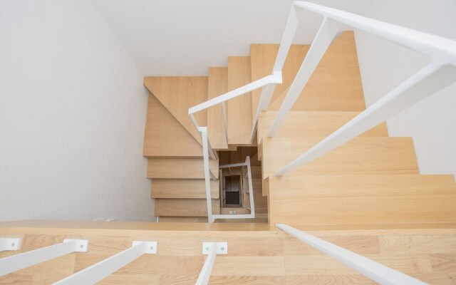 Liiiving in Porto Downtown Cosy Suites