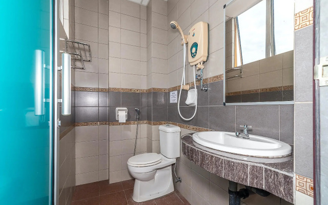 OYO 89864 Hotel Holiday Park