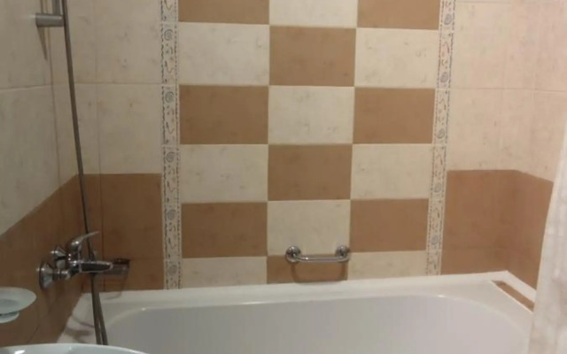 Royal Sun - Sunny Cove Apartment