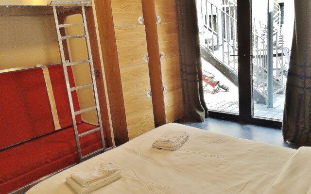 Train Hostel