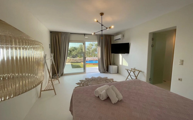 Capari Suites